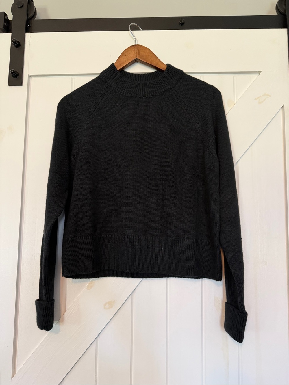 Piombo Black Crewneck Pullover Sweater